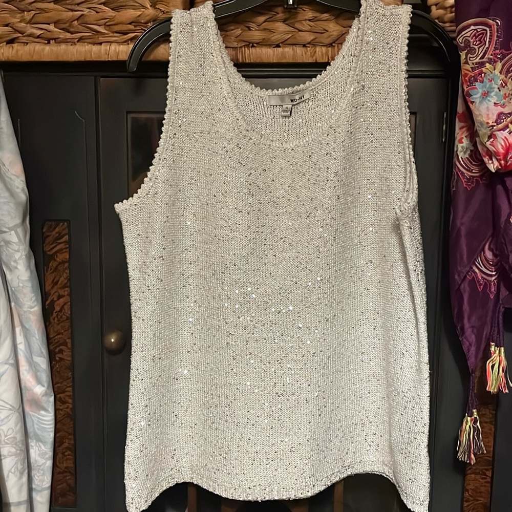 Sparkling top!